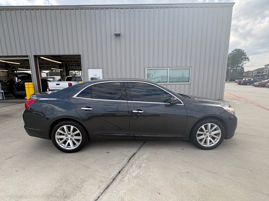 Used 2015 Chevrolet Malibu LTZ image 9