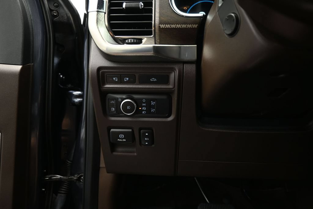 Used 2021 Ford F150 King Ranch w/ Equipment Group 601A High AWD/4WD image 11