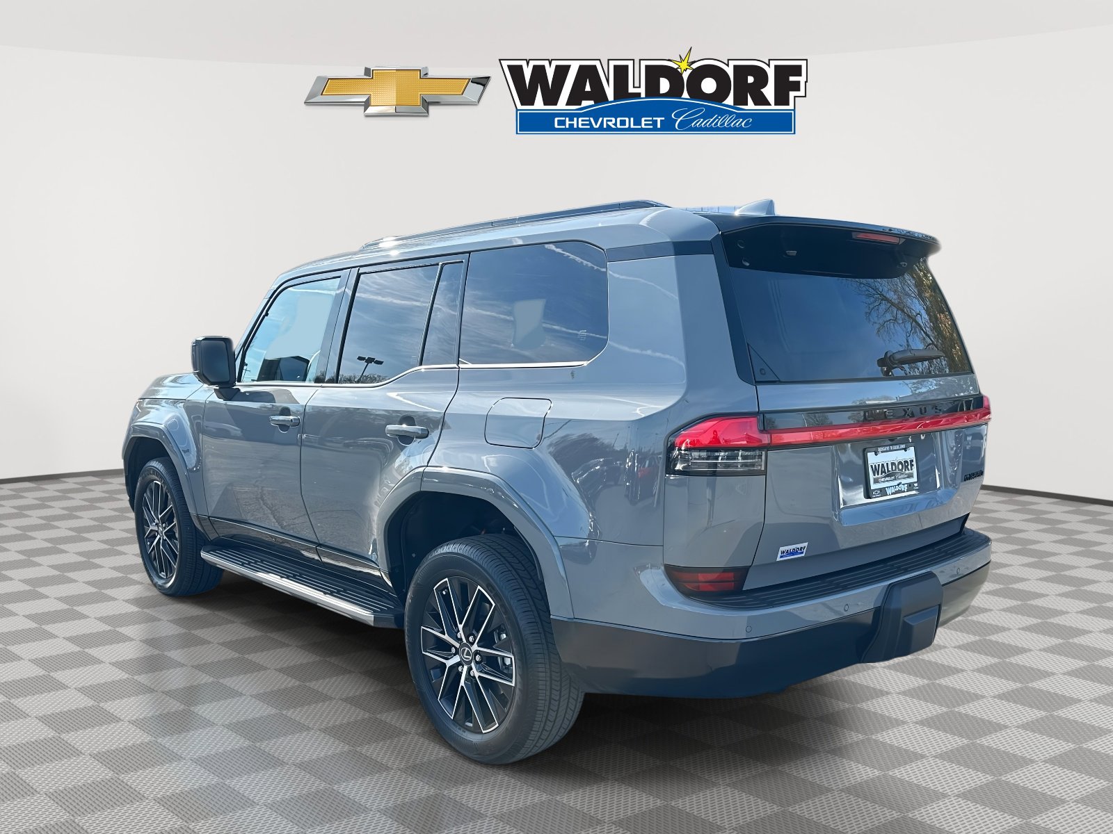 Used 2025 Lexus GX 550 image 4