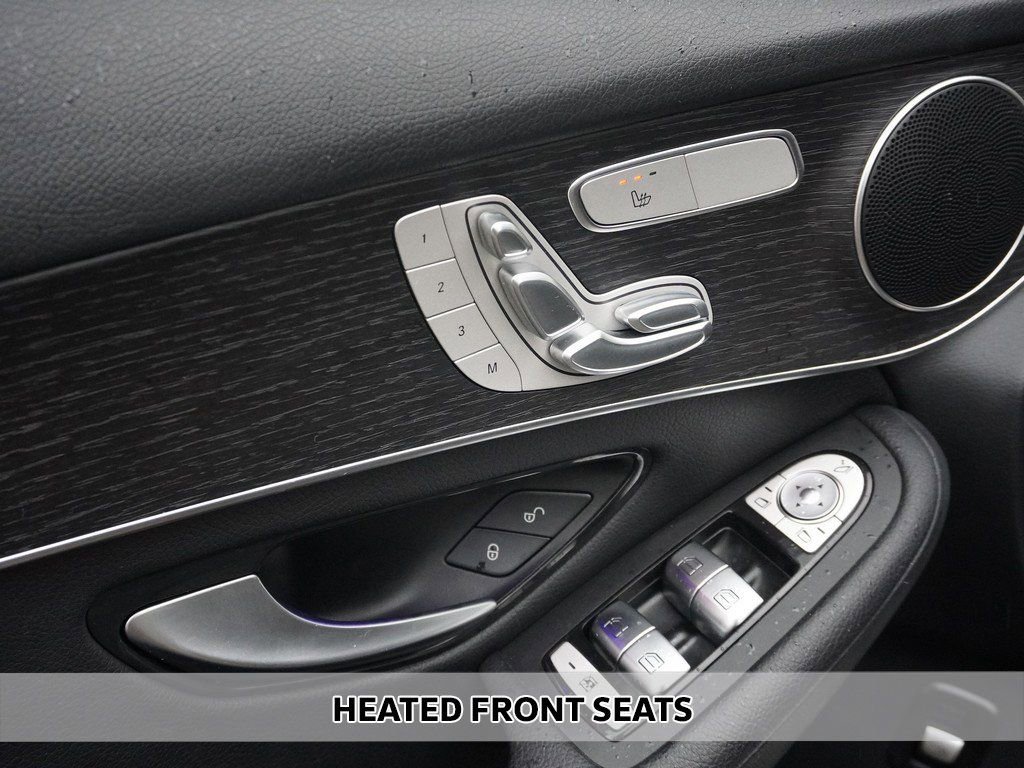 Used 2022 Mercedes-Benz GLC 300 4MATIC w/ Premium Package Lite image 5