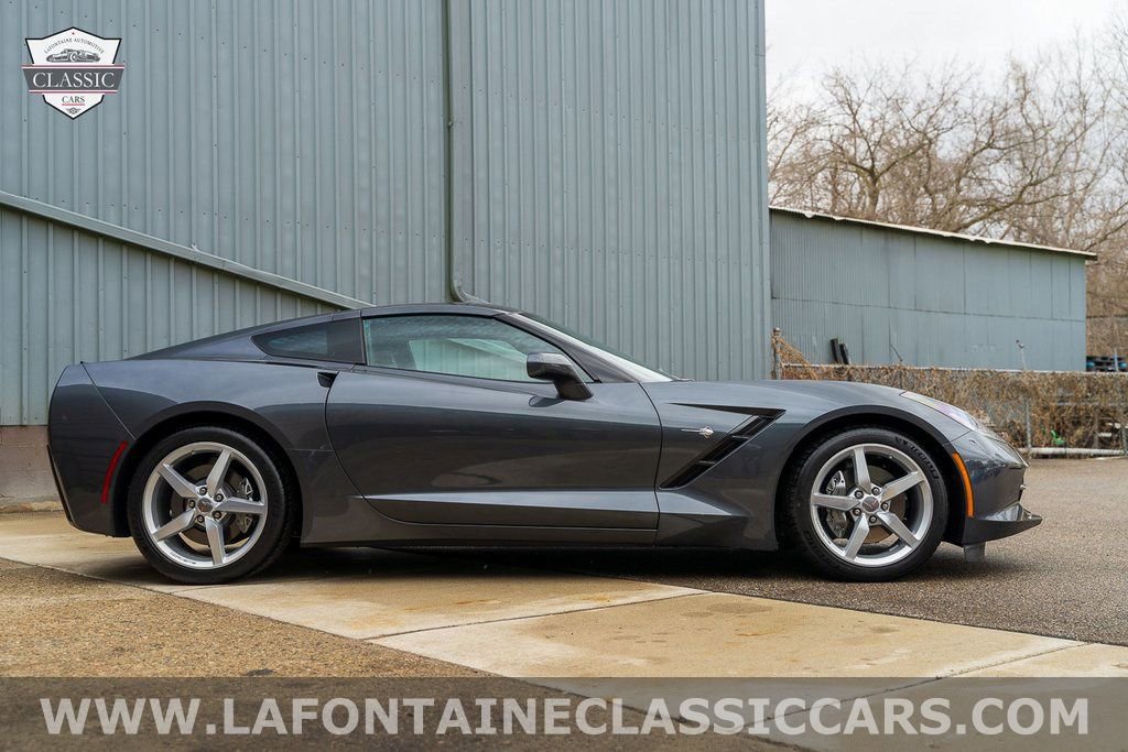 Used 2014 Chevrolet Corvette Base w/ Battery Protection Package image 44