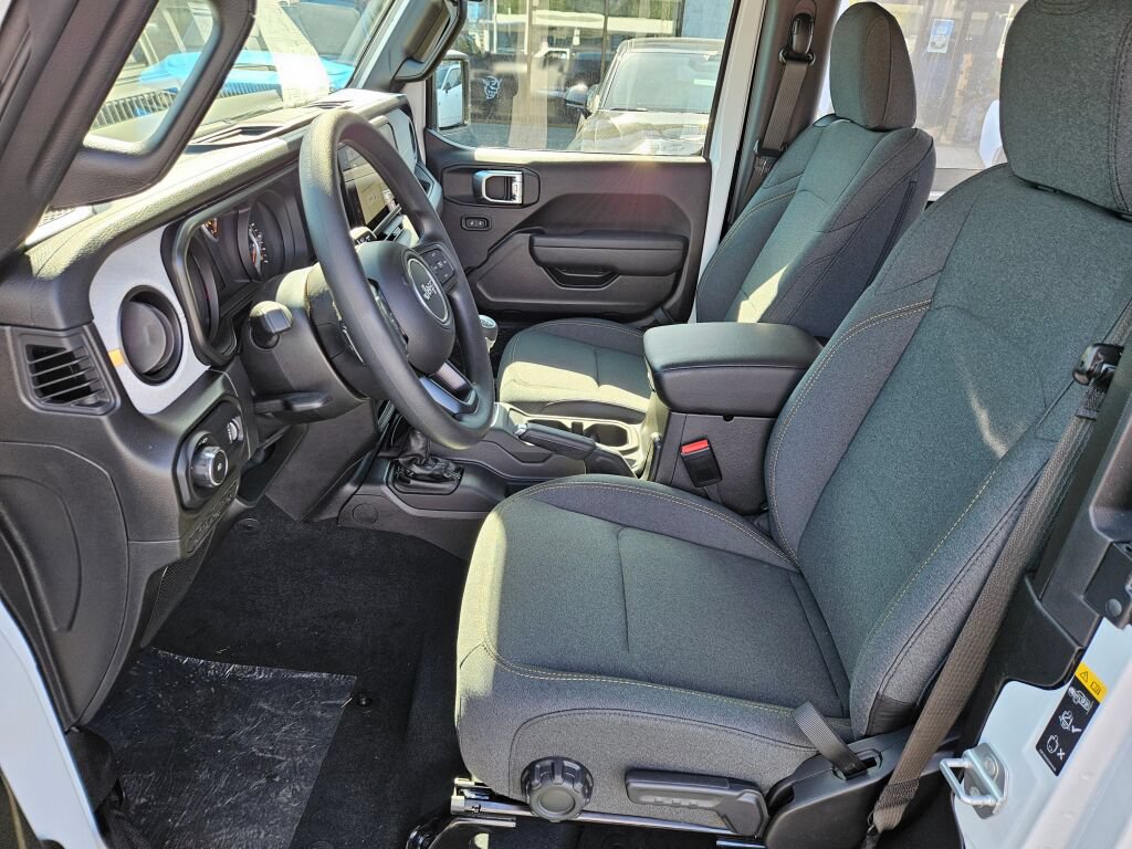 New 2026 Jeep Wrangler Sport AWD/4WD image 15