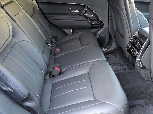 Used 2024 Land Rover Range Rover Sport SE image 21