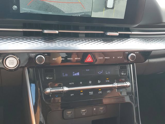 Certified 2023 Kia Carnival SX Prestige FWD image 29