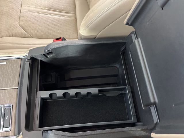 Used 2024 Ford Expedition Max Limited image 32