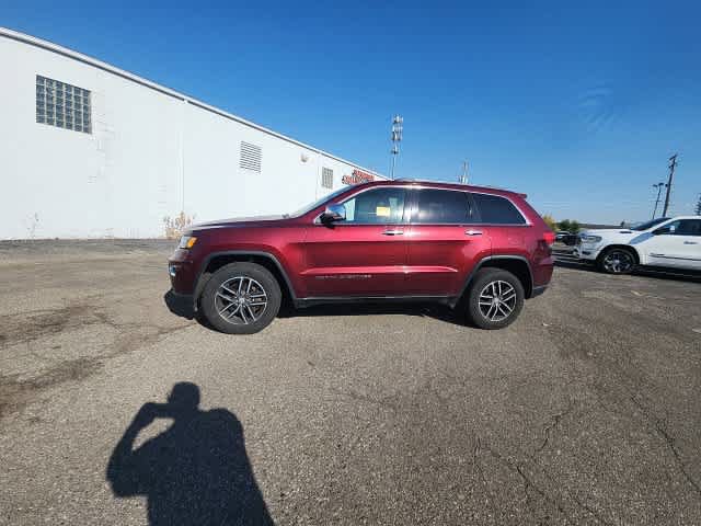 Used 2018 Jeep Grand Cherokee Limited AWD/4WD image 26