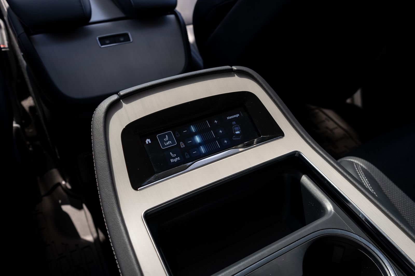 Used 2025 Lincoln Navigator L Reserve AWD/4WD image 35