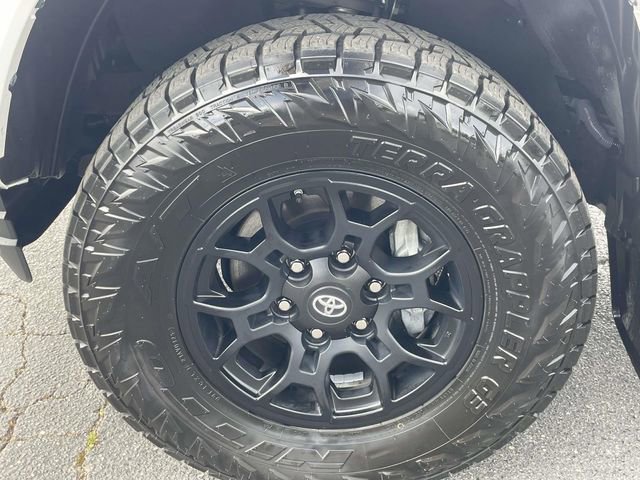 Used 2021 Toyota Tacoma SR5 image 8