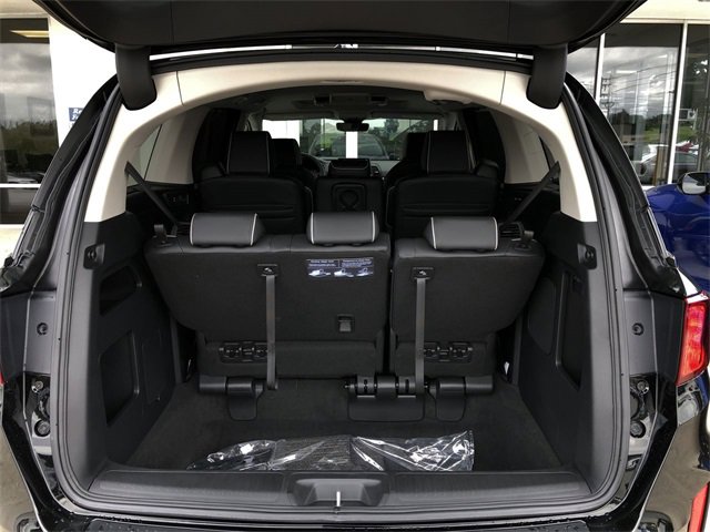 New 2026 Honda Odyssey Touring image 10