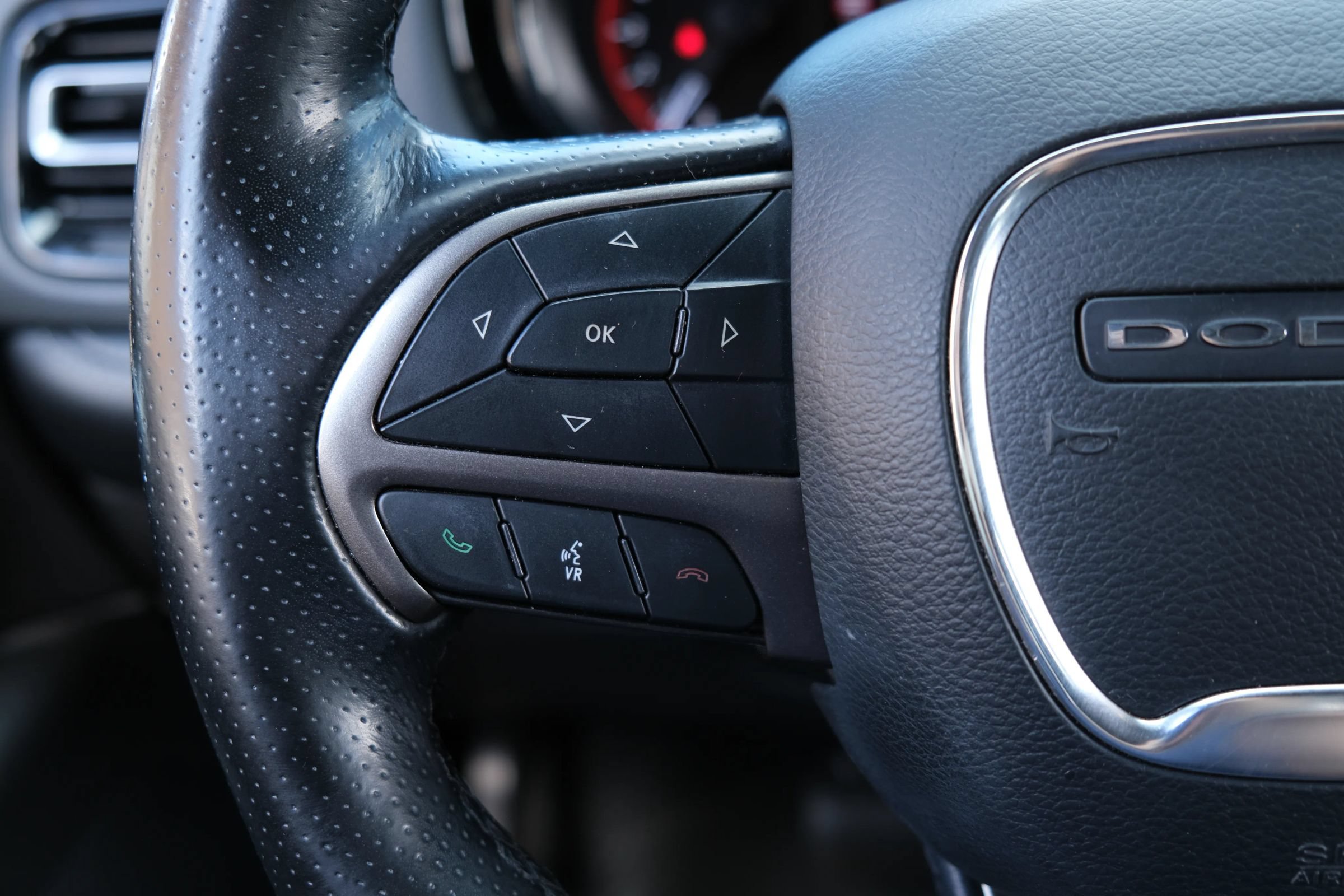 Used 2021 Dodge Durango SXT RWD image 23