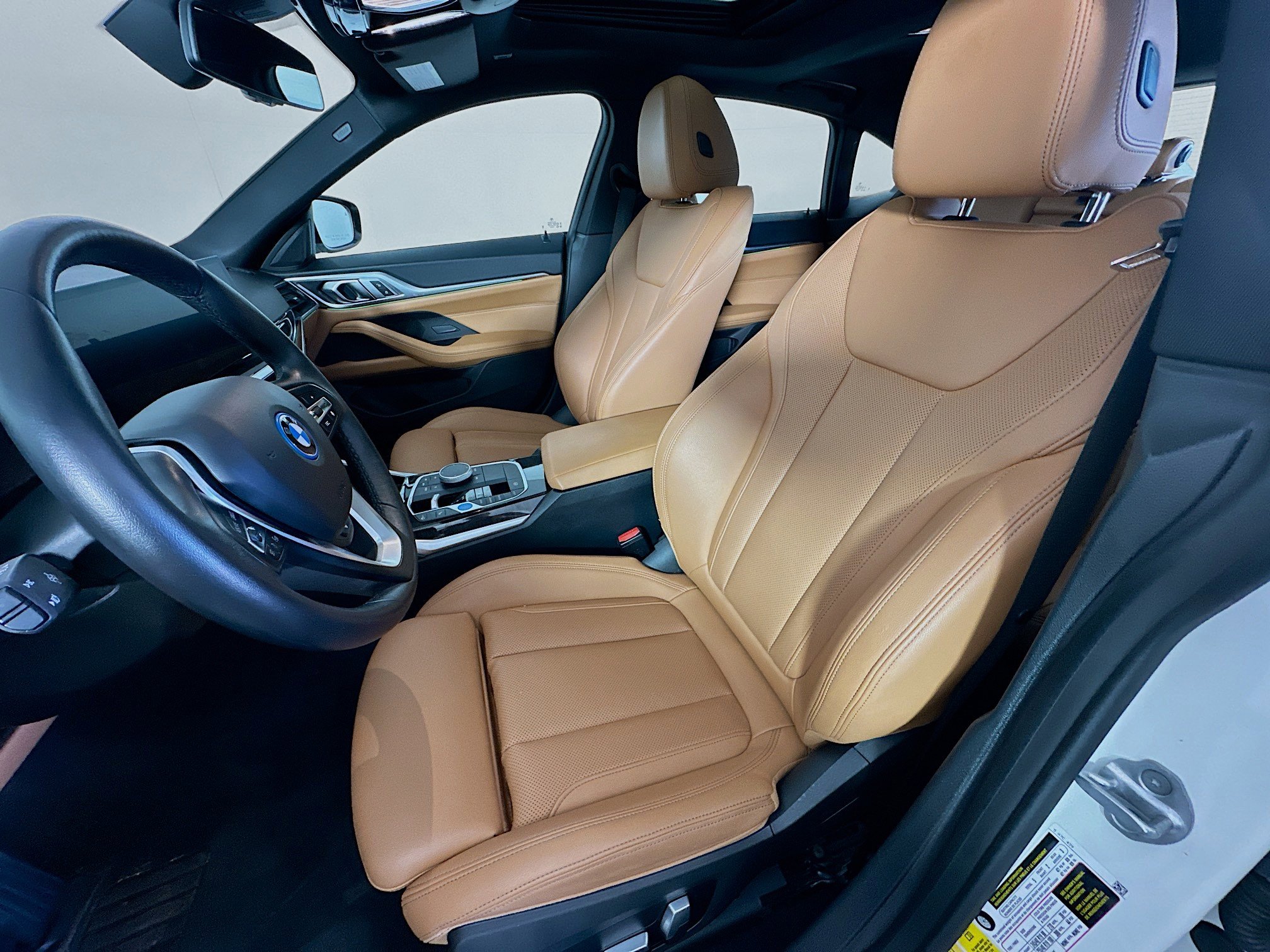 Used 2023 BMW i4 eDrive35 w/ Premium Package image 13