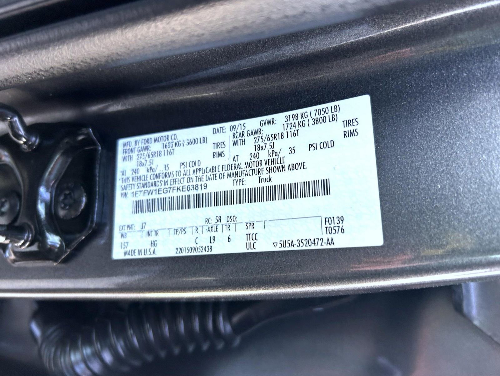 Used 2015 Ford F150 Lariat image 25