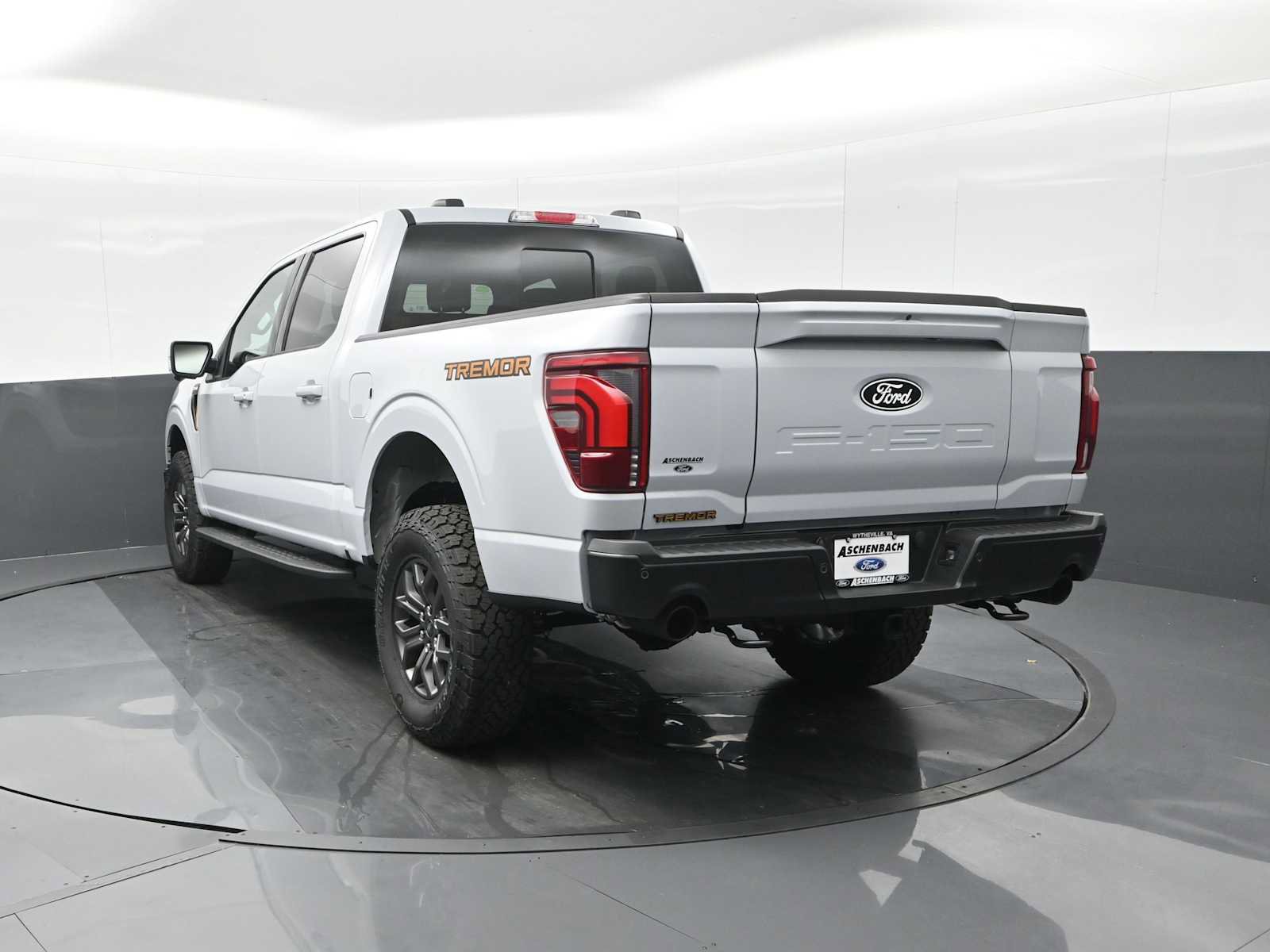 New 2025 Ford F150 Tremor w/ Equipment Group 402A High image 7