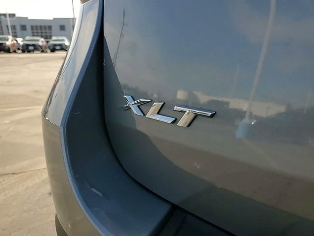 Used 2024 Ford Explorer XLT w/ Equipment Group 202A image 8