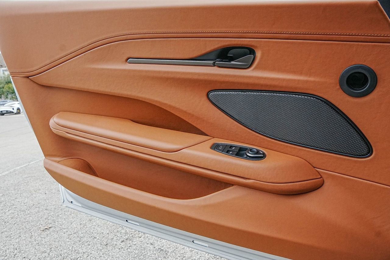 New 2026 Aston Martin V8 Vantage S image 31