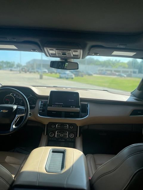 Used 2021 Chevrolet Suburban Premier w/ Texas Edition RWD image 27