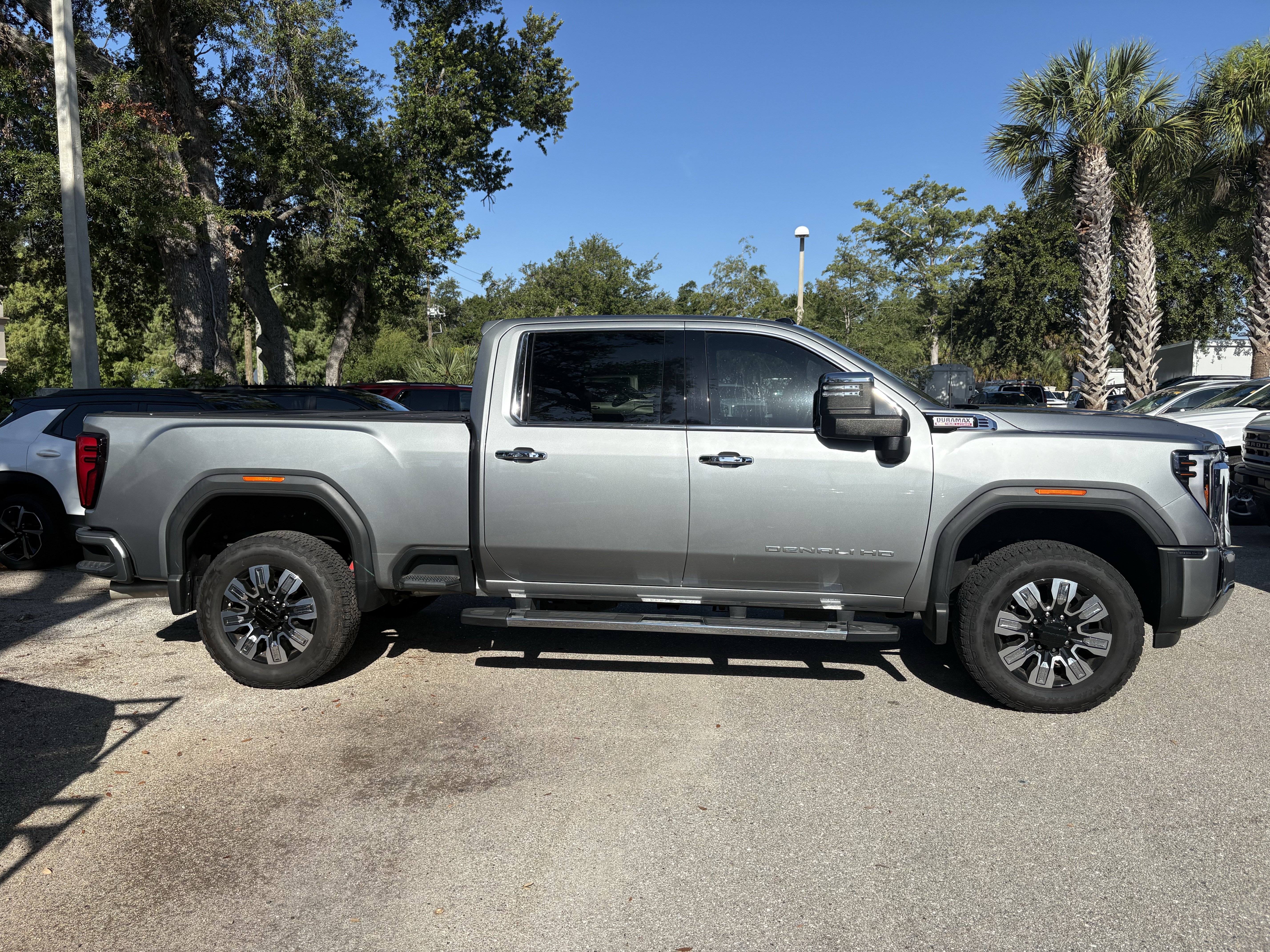 Certified 2024 GMC Sierra 3500 Denali w/ Technology Package AWD/4WD image 8