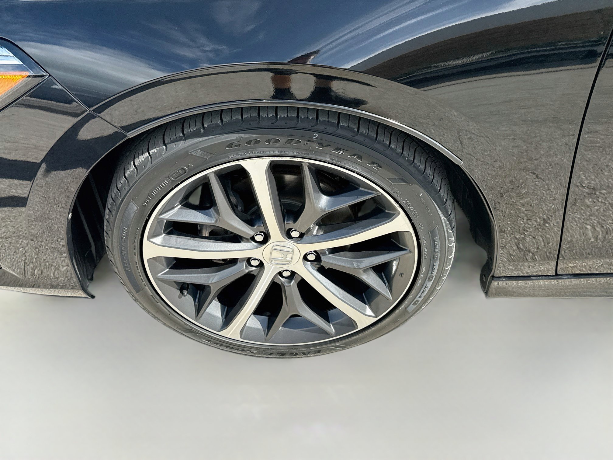 Used 2023 Honda Civic Touring image 36