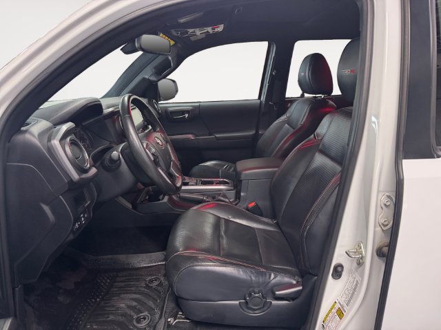 Used 2019 Toyota Tacoma TRD Pro w/ Desert Air Intake Package AWD/4WD image 7