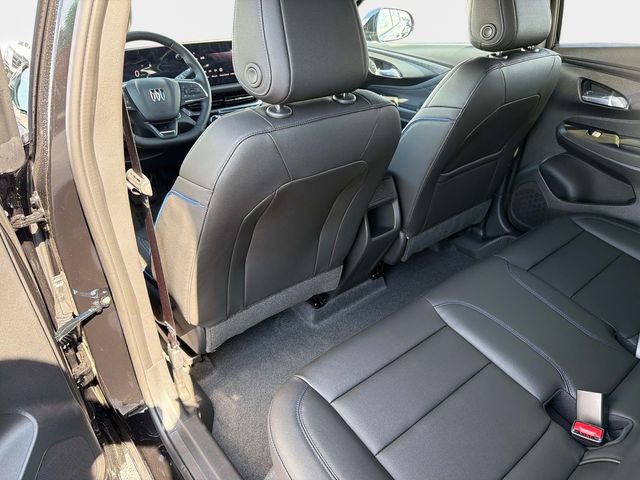 New 2026 Buick Envista Sport Touring image 13