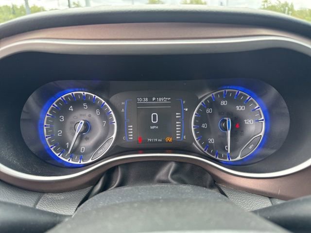 Used 2023 Chrysler Voyager LX FWD image 23