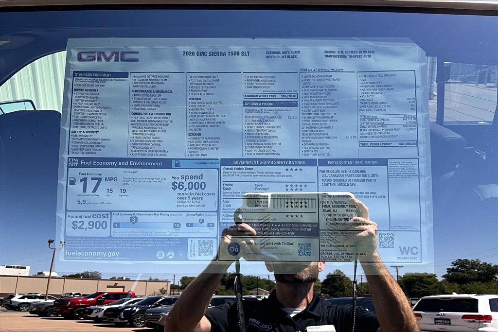 Used 2026 GMC Sierra 1500 SLT AWD/4WD image 31