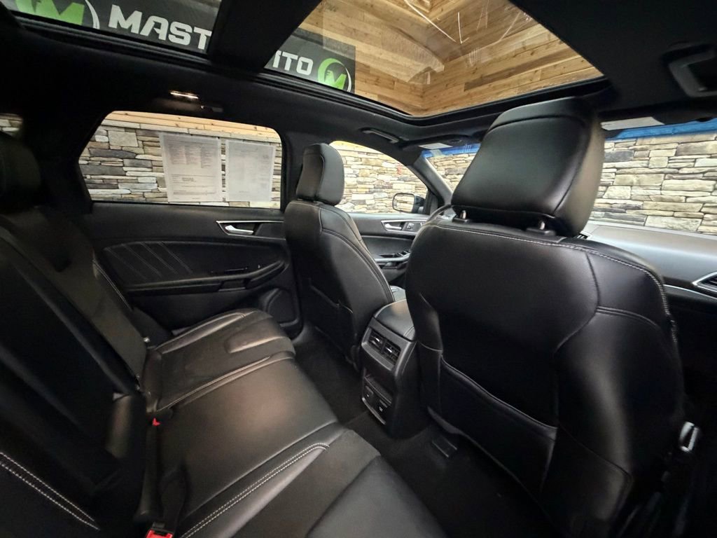 Used 2020 Ford Edge ST w/ Cold Weather Package image 30