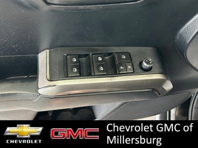 Used 2017 Toyota Tacoma SR5 w/ Tow Package AWD/4WD image 16