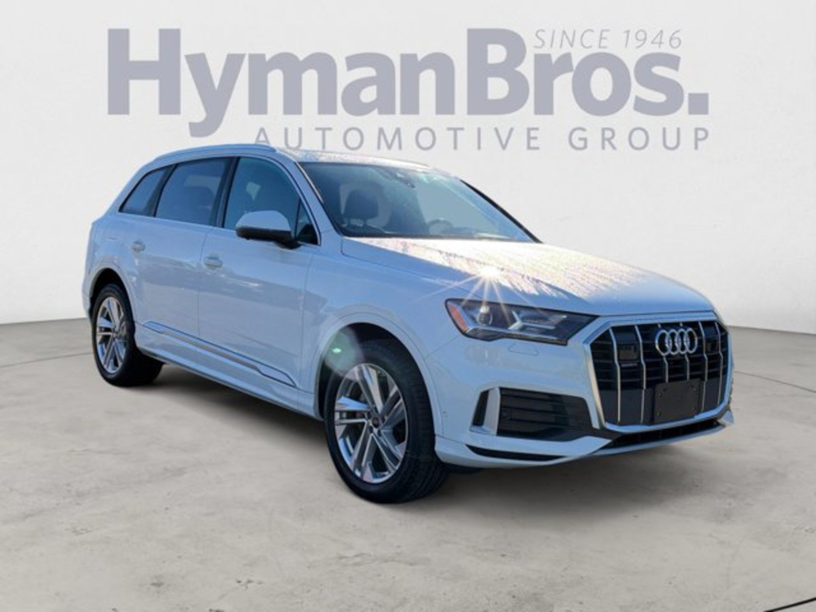 Used 2023 Audi Q7 2.0T Premium w/ Convenience Package AWD/4WD image 1