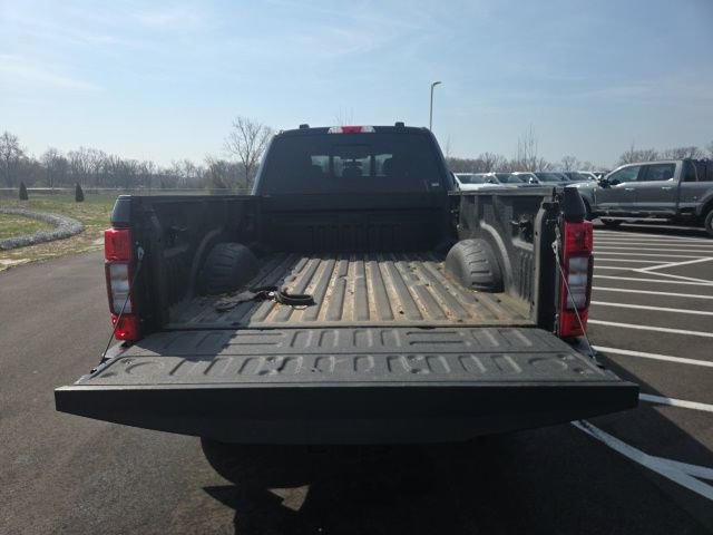 Used 2022 Ford F350 XLT w/ XLT Premium Package image 10