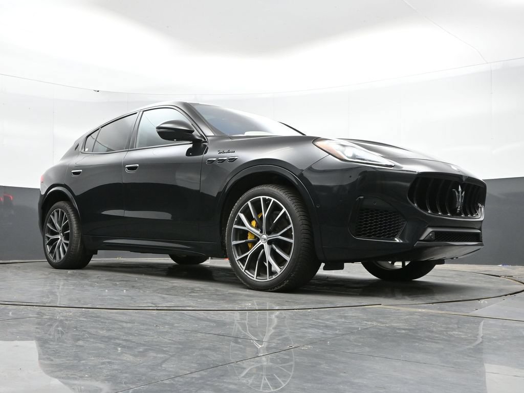 Used 2023 Maserati Grecale Modena AWD/4WD image 43