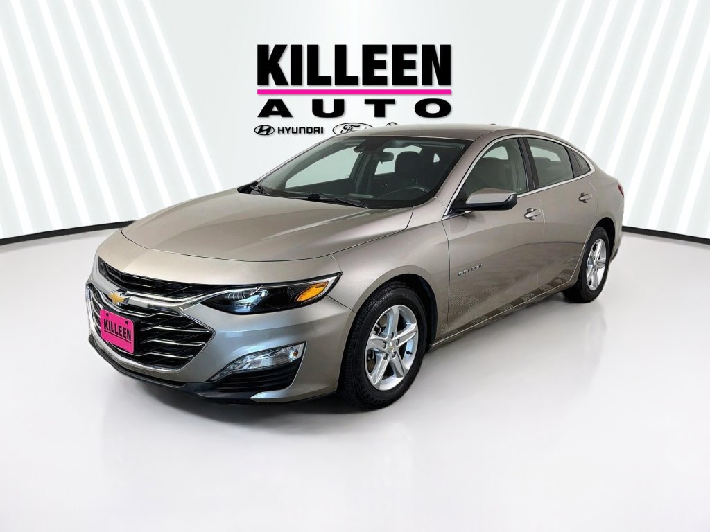 Used 2024 Chevrolet Malibu LT FWD image 3