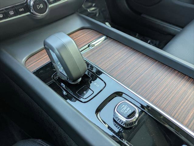 Used 2024 Volvo S60 B5 Plus w/ Climate Package image 19