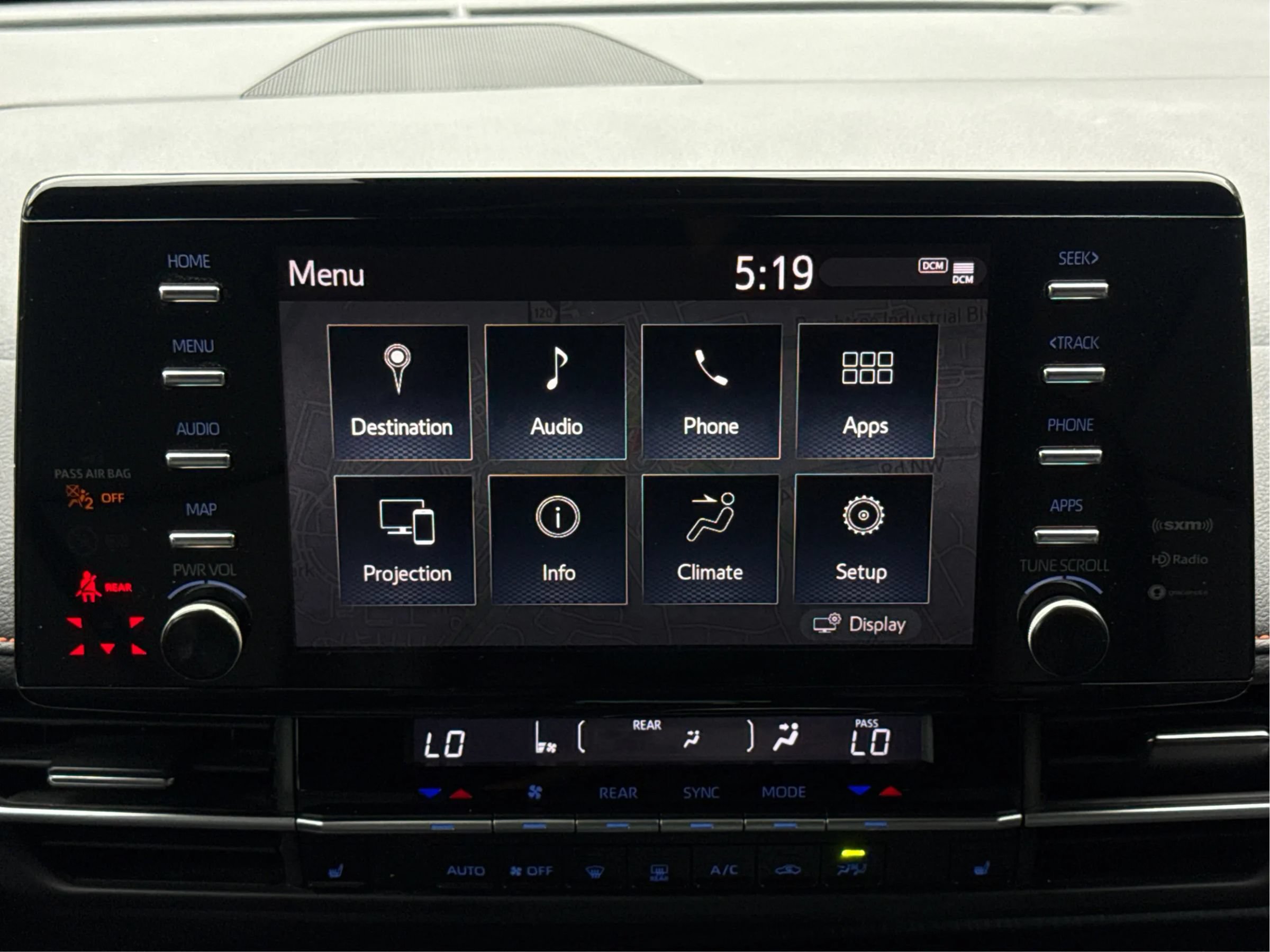 Used 2022 Toyota Sienna XSE FWD image 35