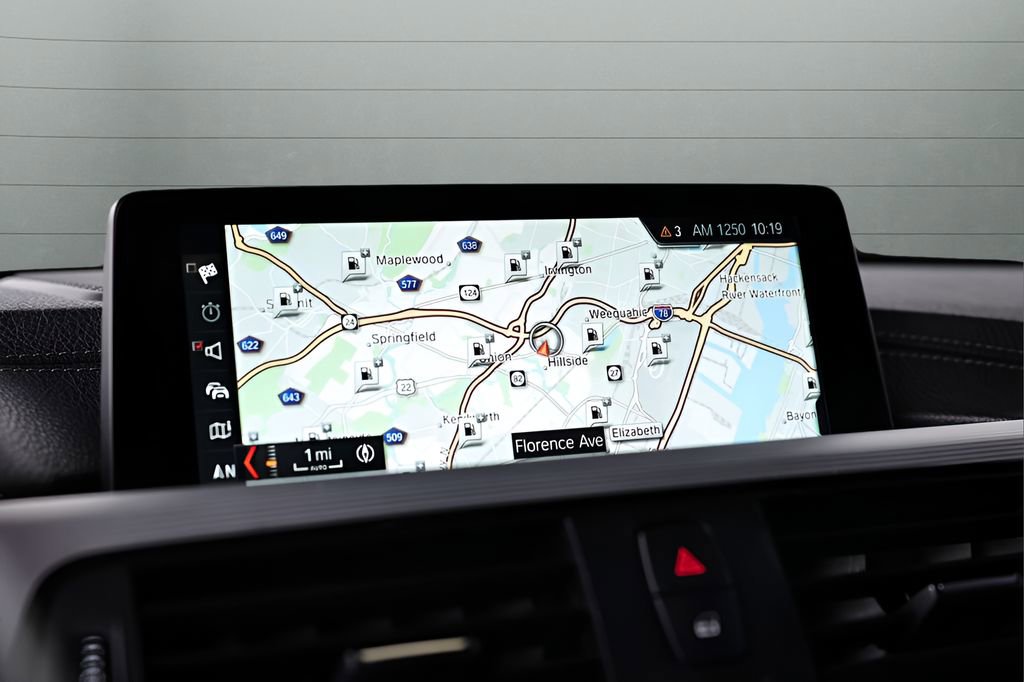 Used 2018 BMW M4 Coupe RWD image 34