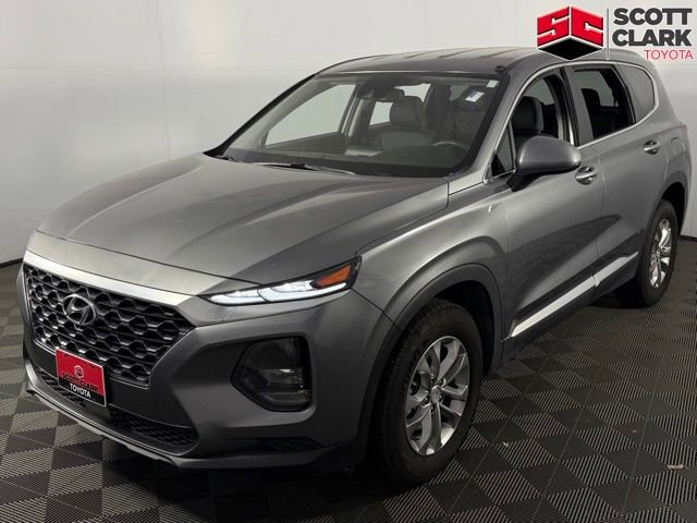 Used 2019 Hyundai Santa Fe SE FWD image 3