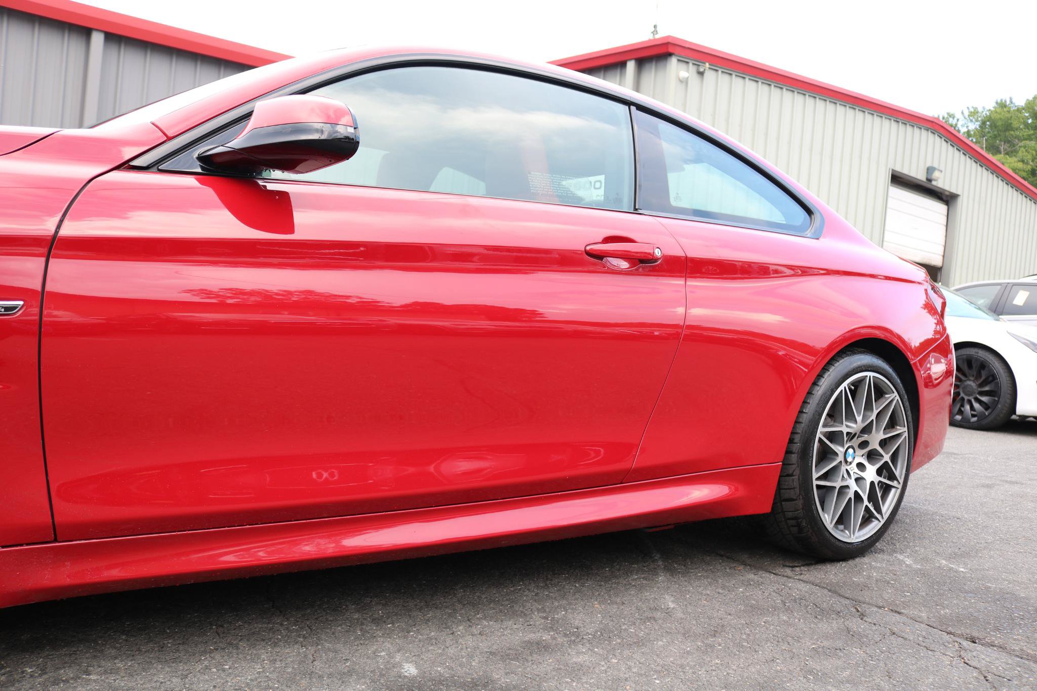 Used 2020 BMW M4 Coupe w/ Competition Package RWD image 11