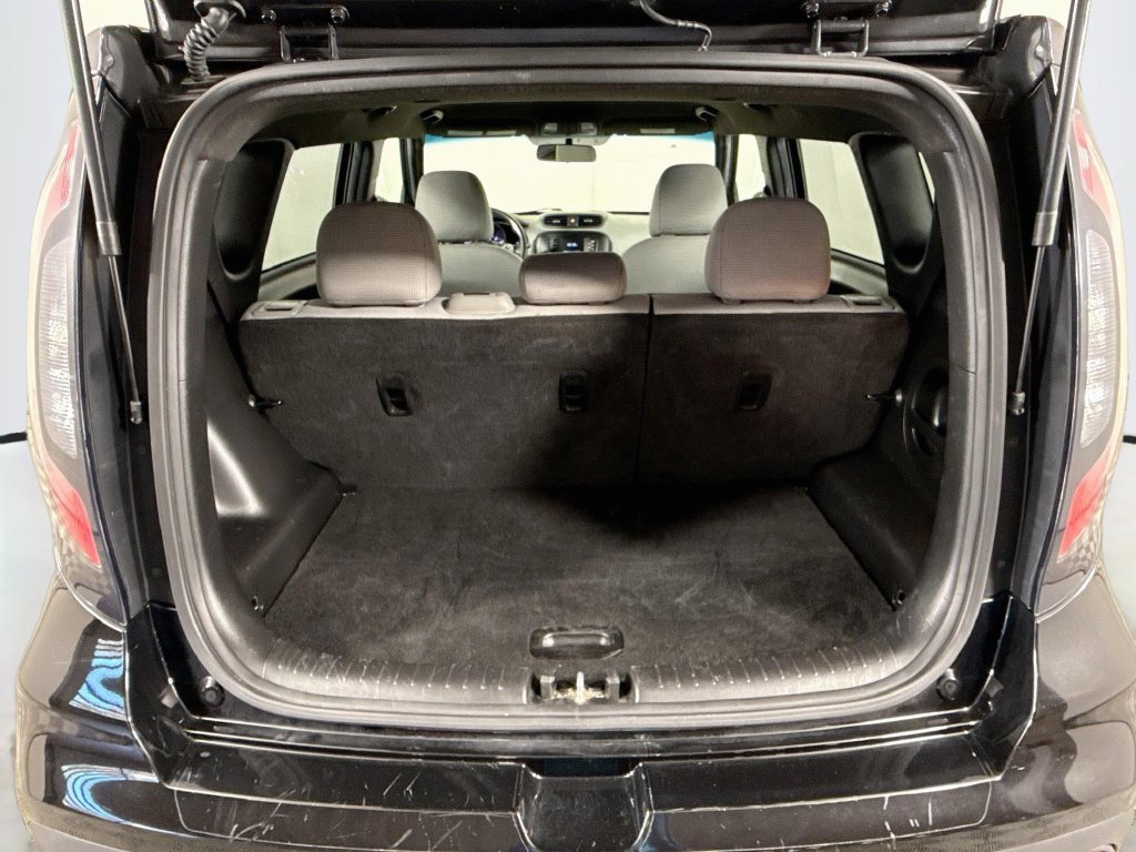 Used 2017 Kia Soul FWD image 23
