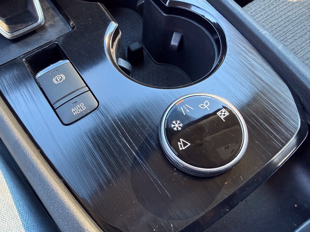 Used 2021 Nissan Rogue SV AWD/4WD image 41