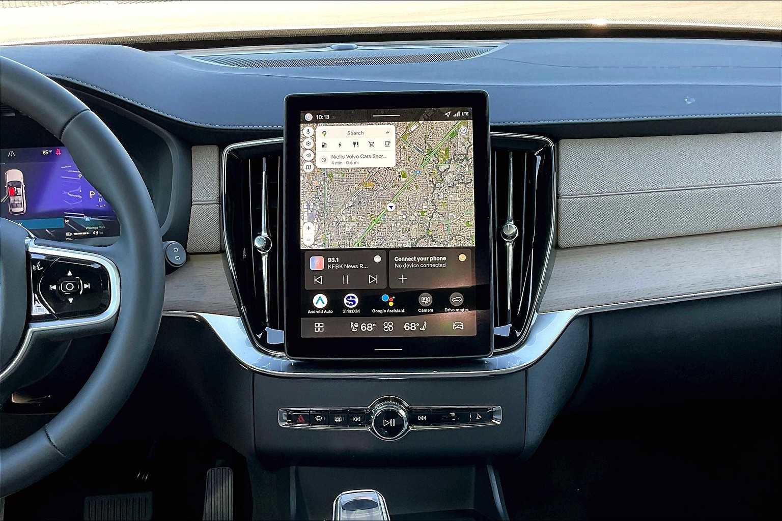 New 2026 Volvo XC90 T8 Plus image 9