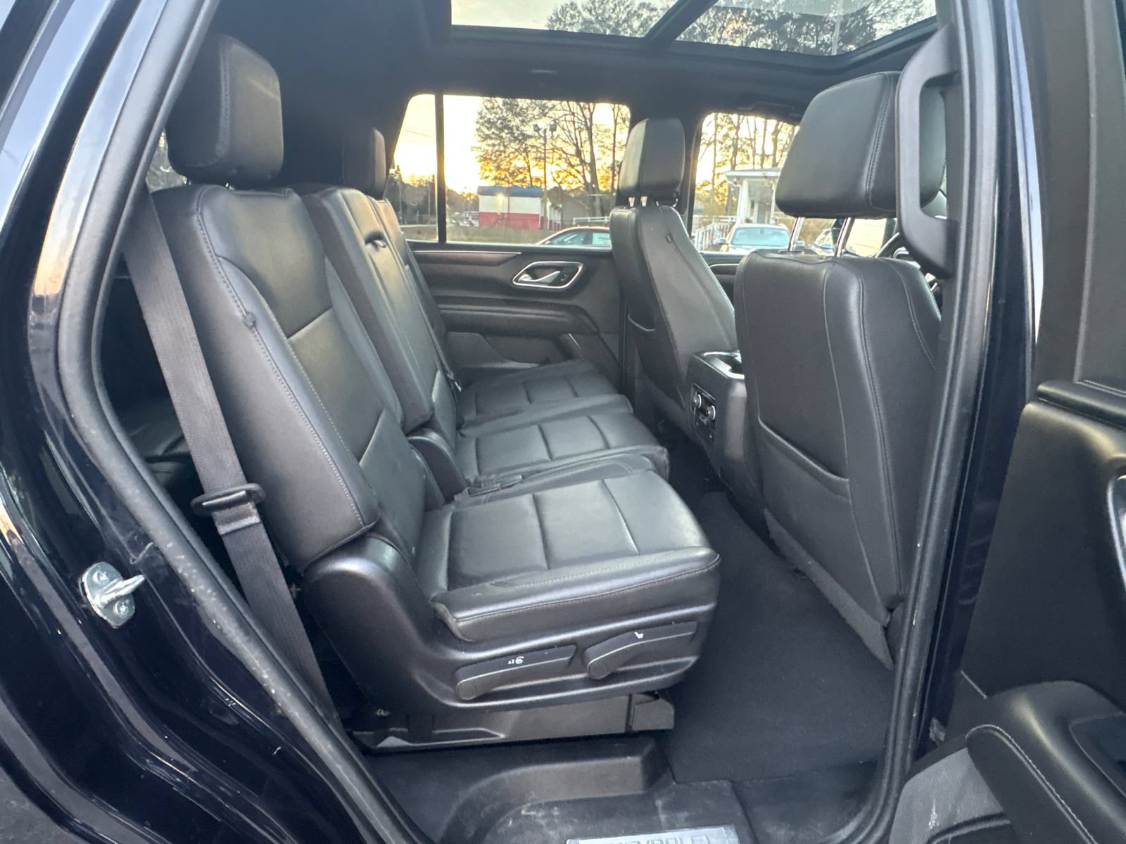 Used 2023 Chevrolet Tahoe Z71 AWD/4WD image 10