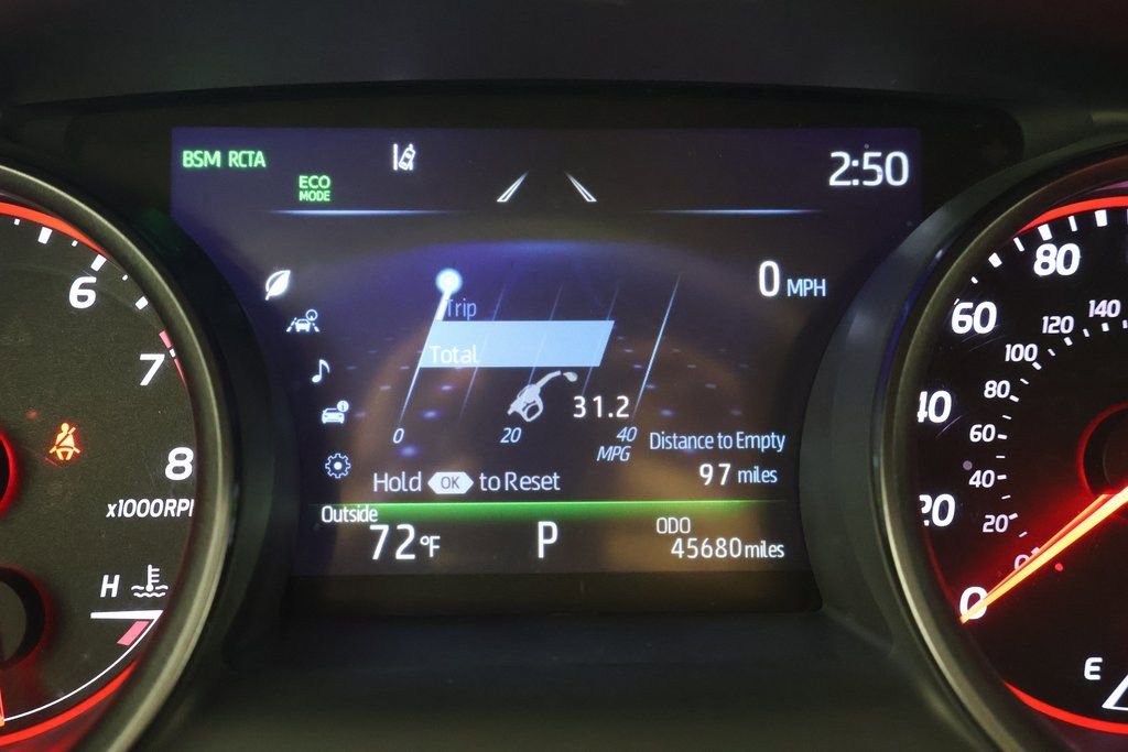 Used 2021 Toyota Camry XSE image 17