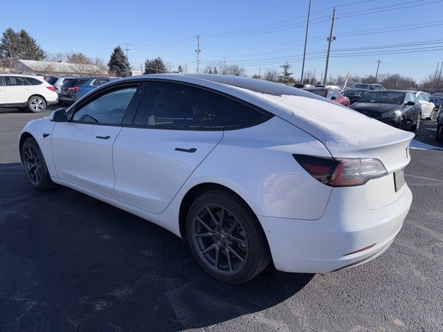 Used 2019 Tesla Model 3 Standard Range image 5