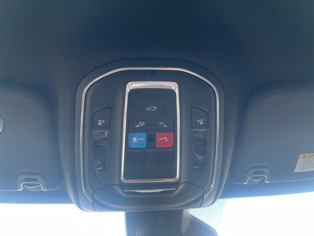 Used 2023 Jeep Wagoneer Series III w/ Preferred Equipment Group image 29