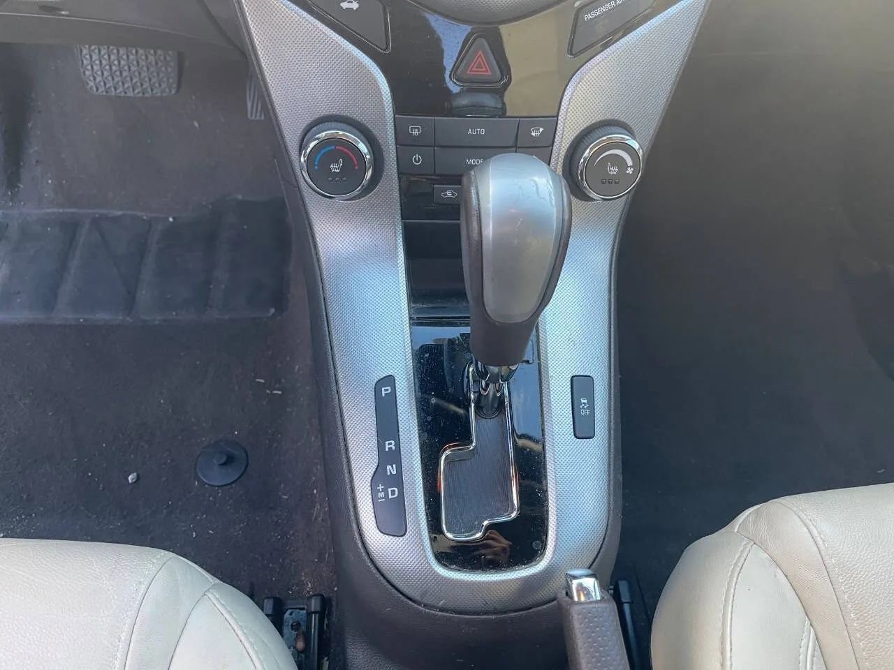 Used 2016 Chevrolet Cruze LTZ image 21