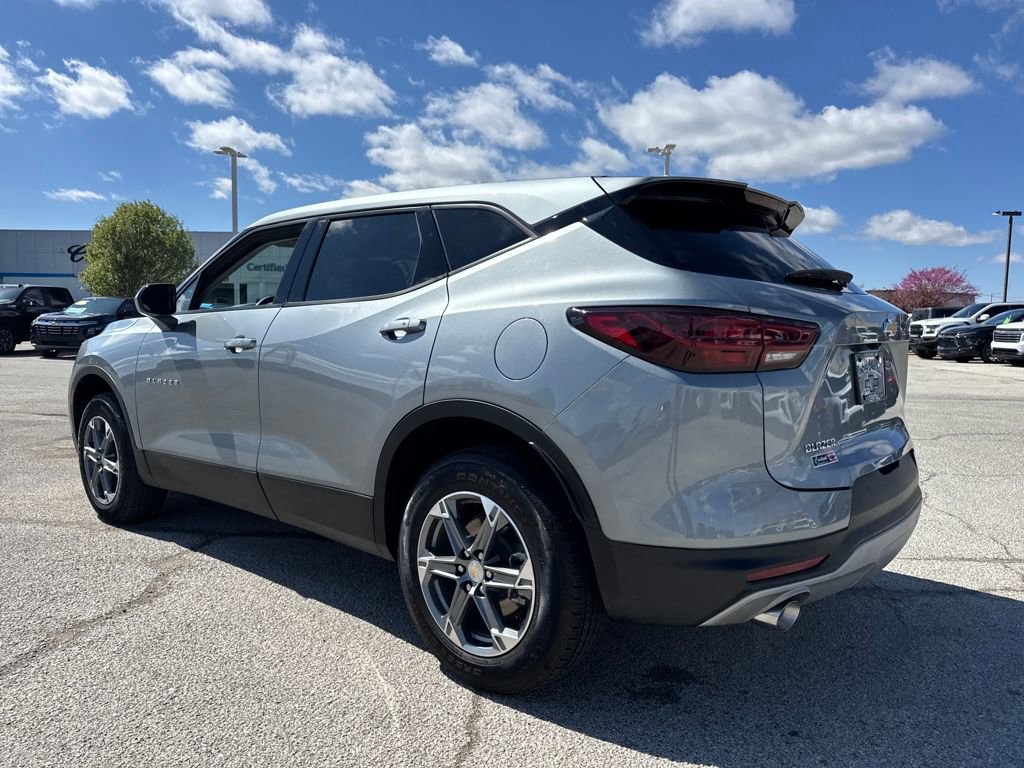 Used 2024 Chevrolet Blazer LT image 4