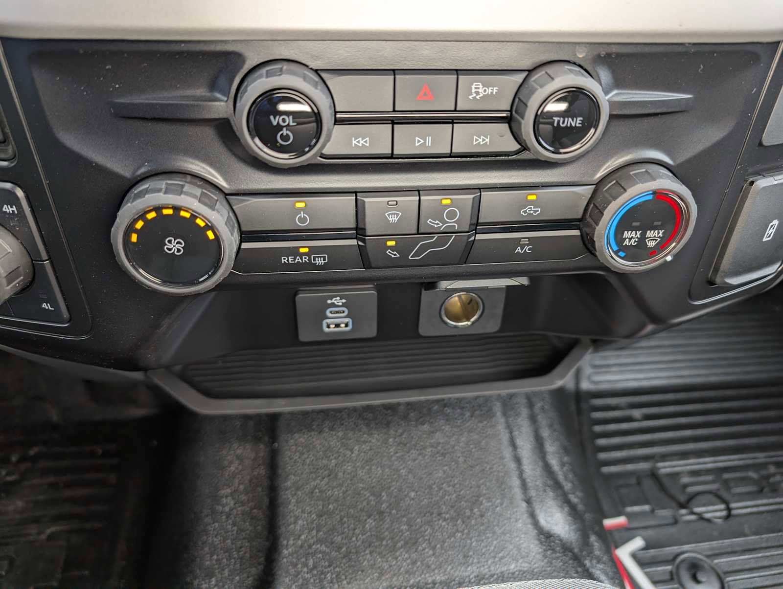 New 2026 Ford F250 XL image 23