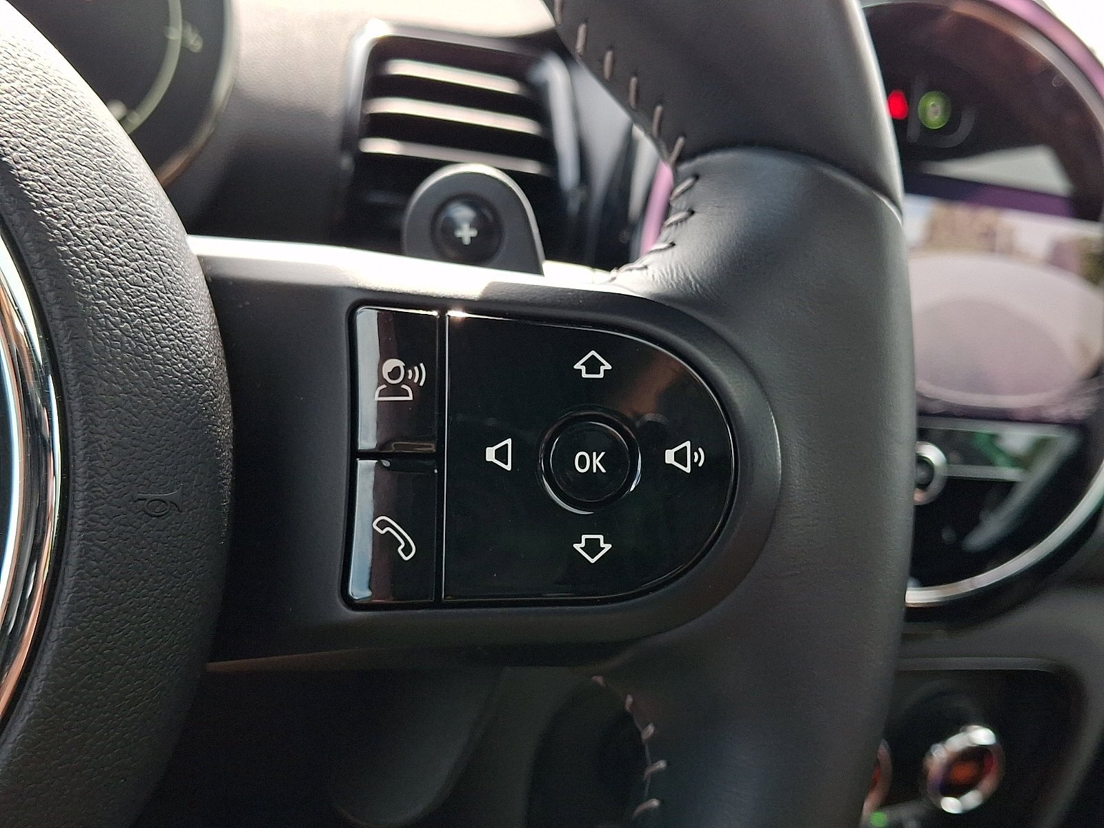 Used 2022 MINI Cooper Clubman S AWD/4WD image 25