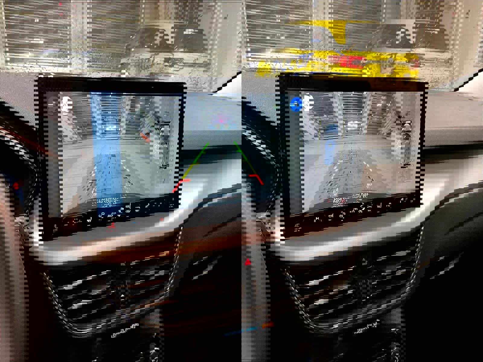 Used 2024 Ford Escape Platinum image 19