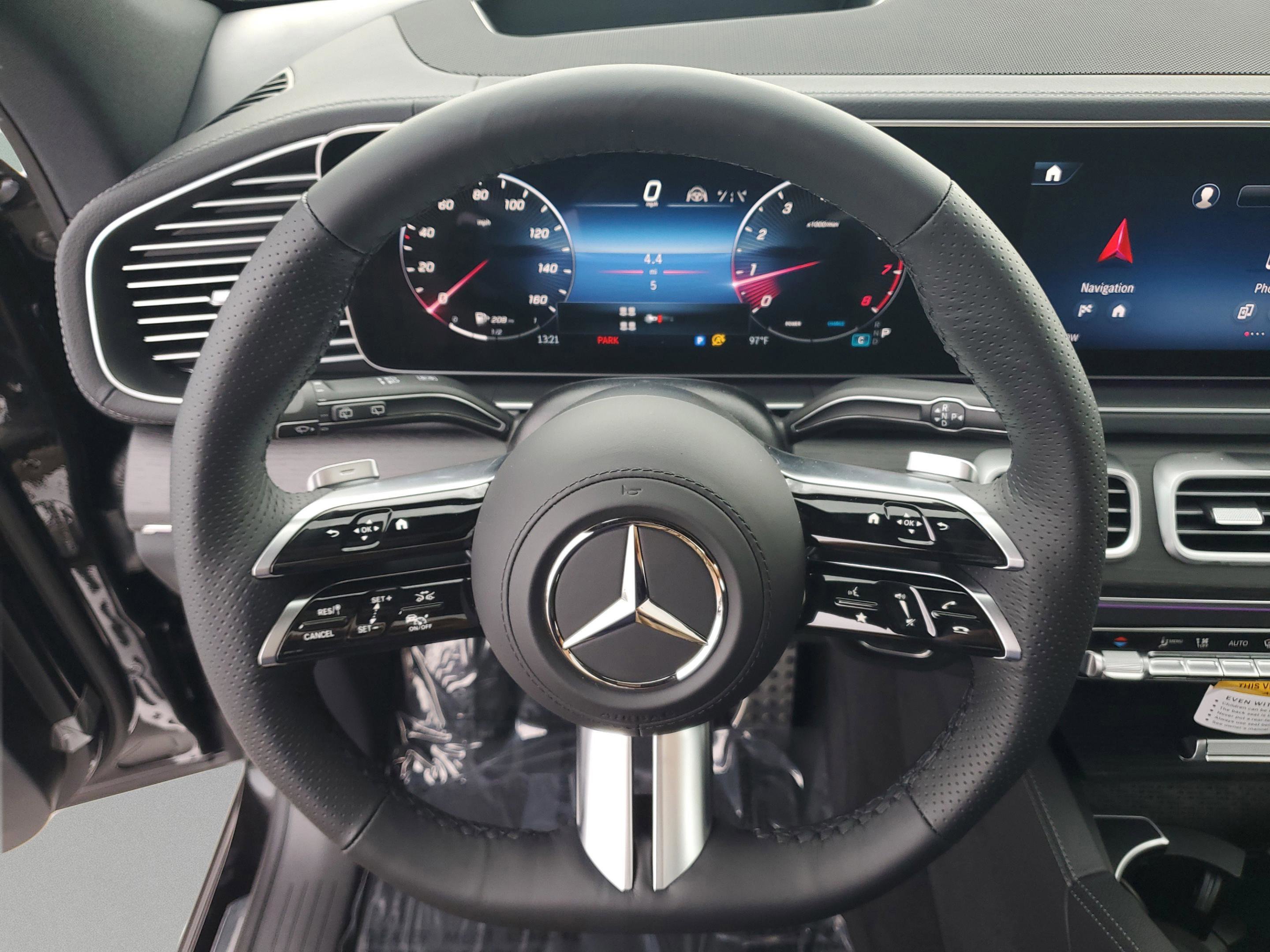 Used 2026 Mercedes-Benz GLS 580 4MATIC image 29